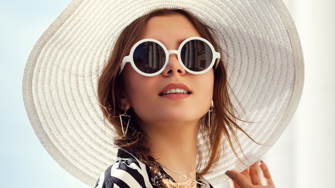 wear sunglasses and a wide-brimmed hat for sun protection
